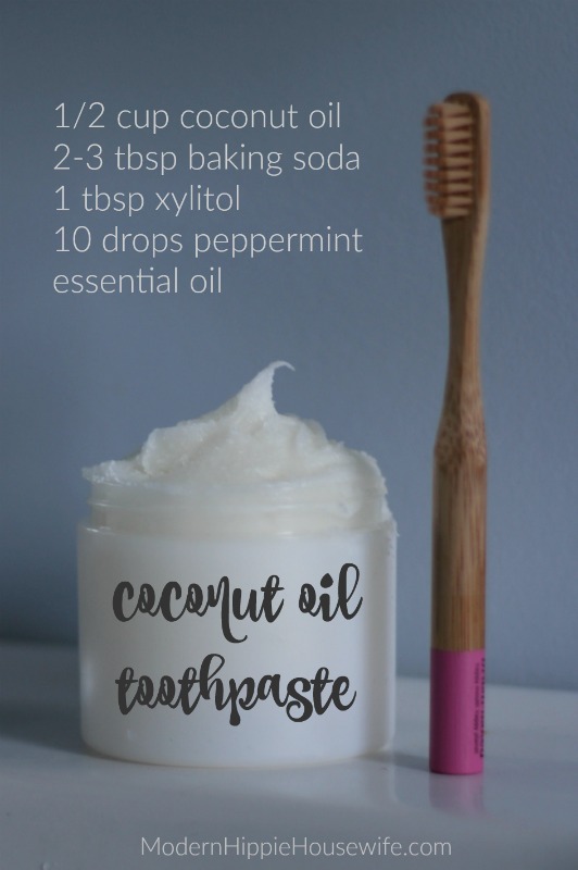 Homemade Toothpaste with coconut oil 