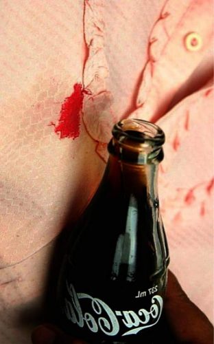 How to Get Rid of Grease Stains or Oil Stains Out Clothes at Home