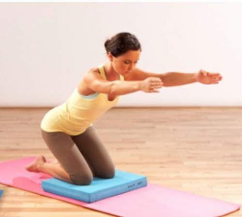 kneeling squat exercises for smaller waist