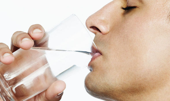 How to Get Rid of Bad Breath Permanently With Homemade Mouthwash Recipes: Baking Soda, Essential Oil, and Apple Cider Vinegar